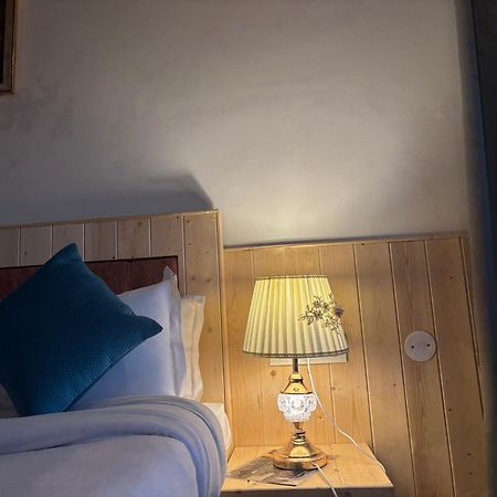 Urban Wave 2Bed Rooms By The North Edge 卡绍利 外观 照片